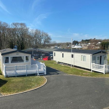 Whitecliff Bay Holiday Park - Most Popular Location Near Pools, Clubs And Beach Bembridge Eksteriør billede